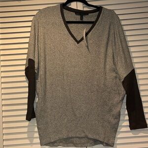 White House Black Market gray sweater XS NEW‎ WITH TAGS